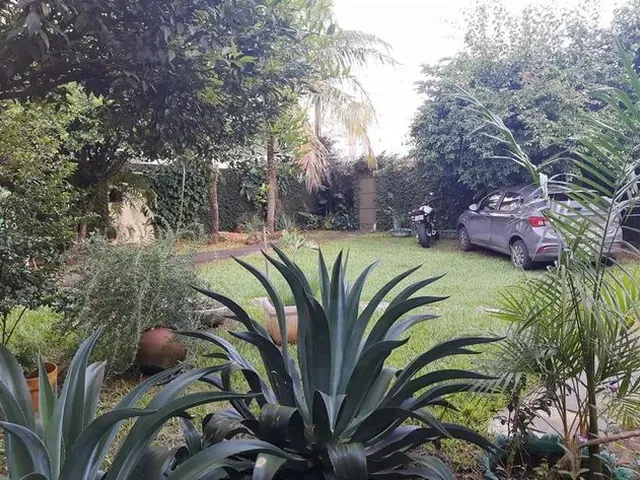 Imagem 1: Casa de Rua - Casa 5 Quartos, Sendo 1 Suíte