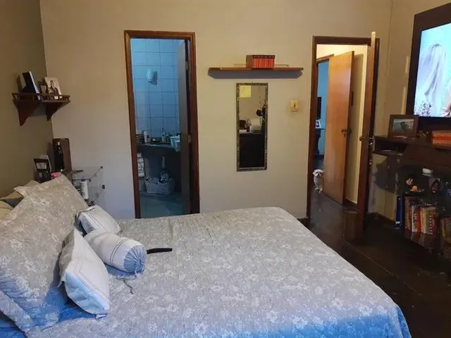 Imagem 14: Casa de Rua - Casa 5 Quartos, Sendo 1 Suíte