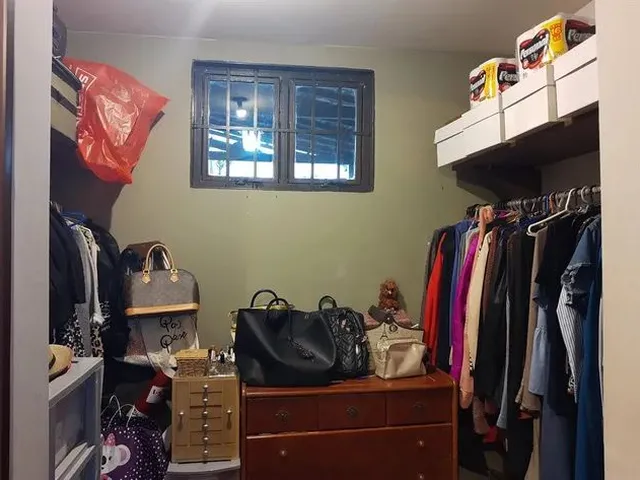 Imagem 12: Casa de Rua - Casa 5 Quartos, Sendo 1 Suíte