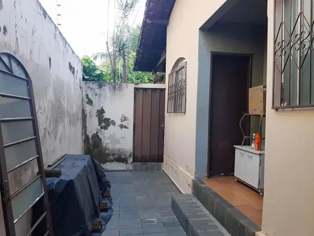 Imagem 4: Casa de Rua - Casa 5 Quartos, Sendo 1 Suíte