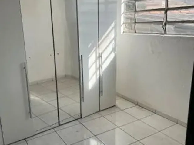 Imagem 2: Barracao em Sta Efigênia- 2 Quartos