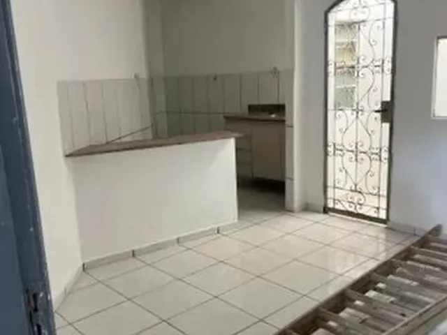 Imagem 5: Barracao em Sta Efigênia- 2 Quartos