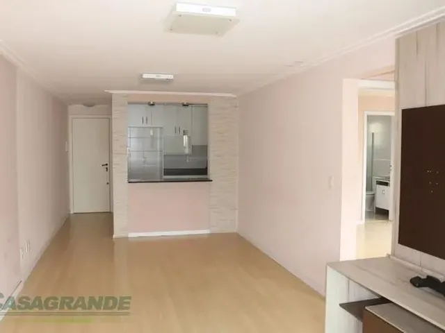 Imagem: Ótimo Apartamento Semi Mobiliado no Bairro