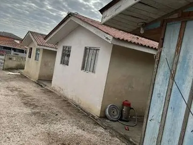 Imagem 2: Vendo Terreno com 2 Casas de Alvenaria
