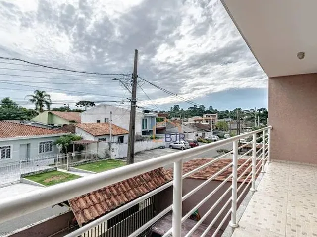 Imagem 3: Sobrado para Venda com 190M², com 3 Quartos no São Braz - Curitiba - Pr