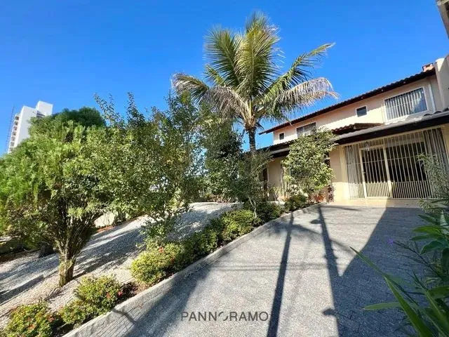 Imagem: Casa com 3 Dormitórios na Escola Agrícola