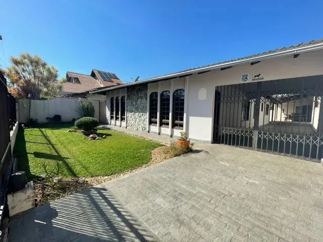 Imagem 11: Joinville - Casa Padrão - Guanabara