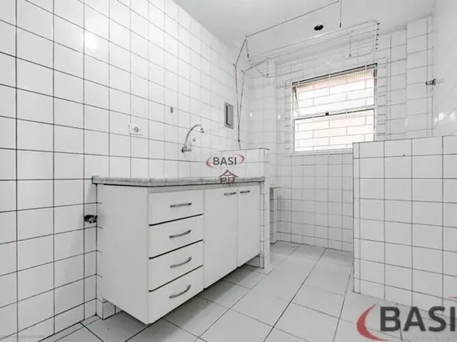 Imagem 16: Curitiba - Apartamento Padrão - Cabral