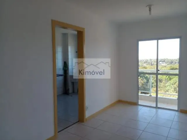 Imagem: O apartamento possui 2 Dormitórios, 1 Suíte, 1 Banheiro,
