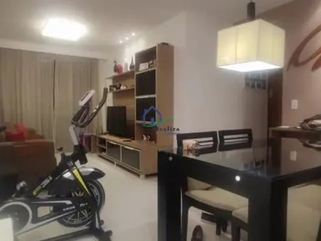 Imagem: O apartamento possui 2 Dormitórios, 1 Suíte, 3 Banheiros,