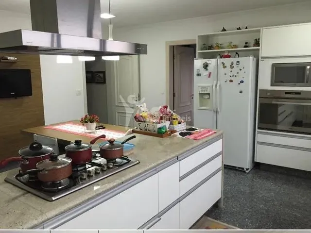 Imagem: Cód. 13721 - Apartamento com 04 Dormitórios