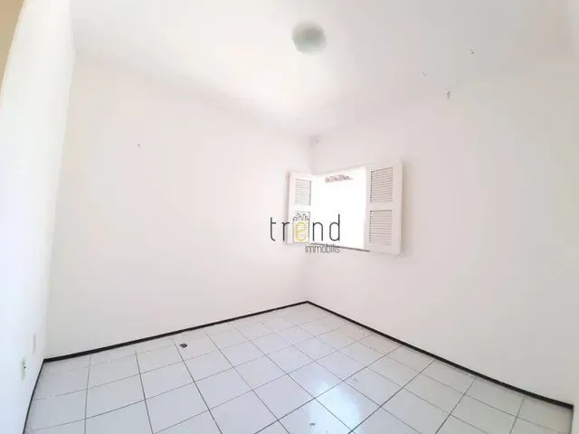 Imagem 13: Apartamento com 3 Dormitórios para Alugar, 80 M² por R$ 2.264/Mês - Parque Iracema
