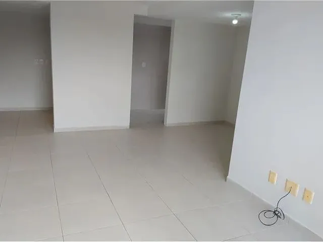 Imagem 11: Apartamento para Locação Anual com 2 Quartos, Sendo Uma Suíte no Castelo Branco