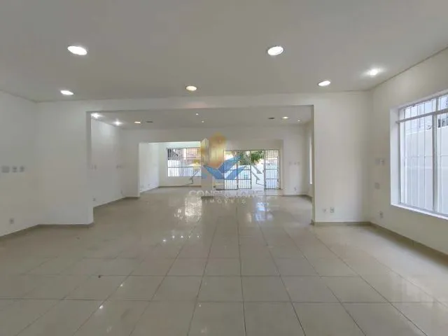 Imagem: Casa com 8 Cômodos, Boqueirão, Santos