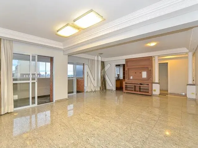 Imagem: Apartamento Amplo no Batel, 240M², 3 Suítes