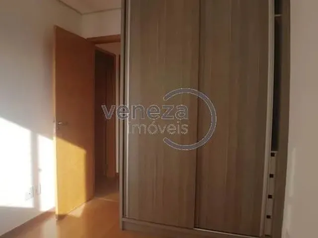 Imagem 16: Apartamento com 2 Quartos para Alugar por R$ 2250.00, 64.00 M2 - Moncoes - Londrina/Pr