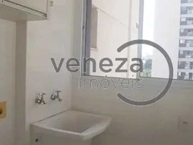 Imagem 2: Apartamento com 2 Quartos para Alugar por R$ 2250.00, 64.00 M2 - Moncoes - Londrina/Pr