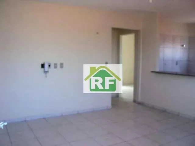 Imagem 5: Apartamento com 2 Dormitórios para Alugar, 49 M² por R$ 800,00/Mês - Lorival Parente