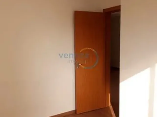 Imagem 9: Apartamento com 2 Quartos para Alugar por R$ 650.00, 44.00 M2 - Boulevard - Londrina/Pr