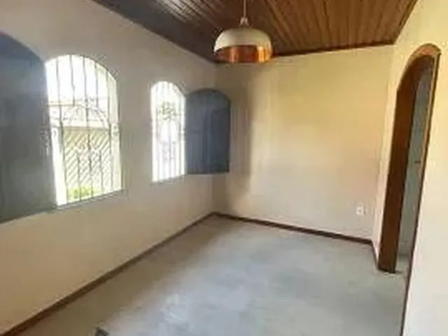 Imagem 6: Dom Pedro. Alugo Casa com 300M2, 3 Quartos Sendo 1 Suite, Sala para 2 Ambientes e 2 Vagas