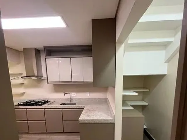 Imagem: Vendo Uma Linda Casa/Sobrado no Condomínio