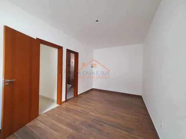Imagem: Casa 3 Quartos 1 Suíte e 2 Vagas de Garagem