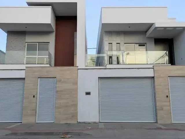 Imagem: Casa À Venda com 3 Suítes na Praia do