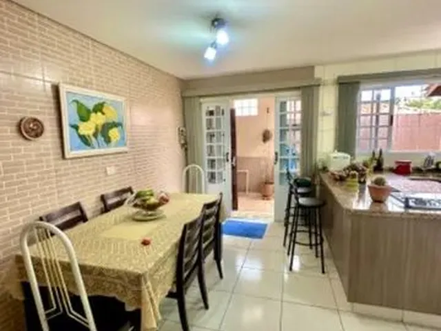 Imagem 4: Casa Residencial em Curitiba - Pr, Uberaba