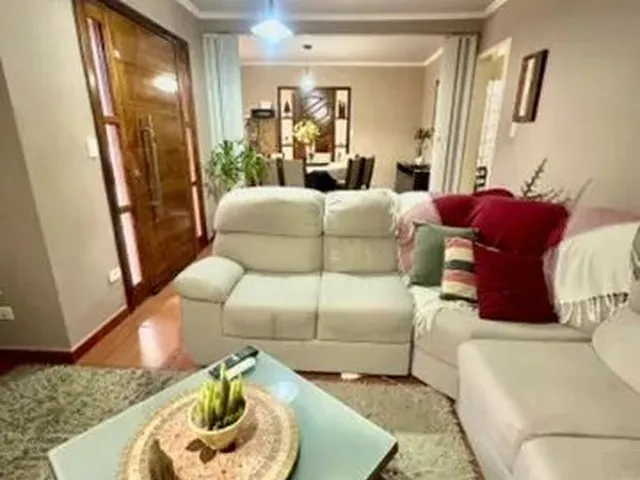 Imagem 10: Casa Residencial em Curitiba - Pr, Uberaba