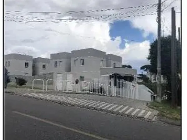 Imagem 1: Curitiba - Casa Padrão - Cachoeira