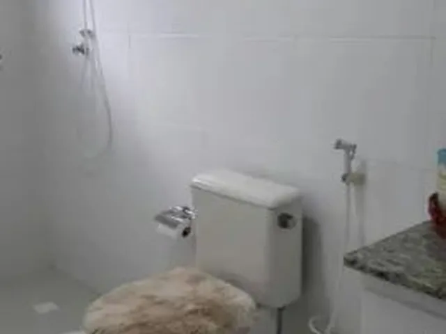 Imagem 4: Casa para Venda em Florianópolis, Capoeiras, 5 Dormitórios, 1 Suíte, 4 Banheiros, 2