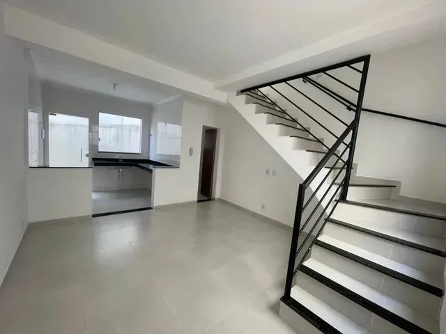 Imagem 12: Casa com 2 Dormitórios À Venda em Contagem