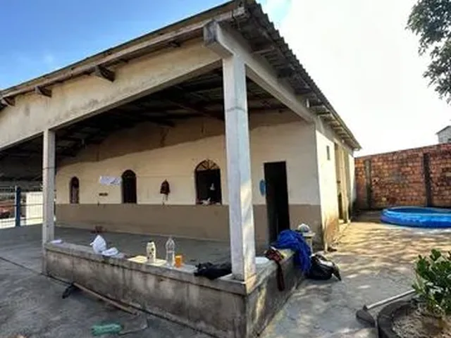 Imagem: Vende-Se Esta Casa
