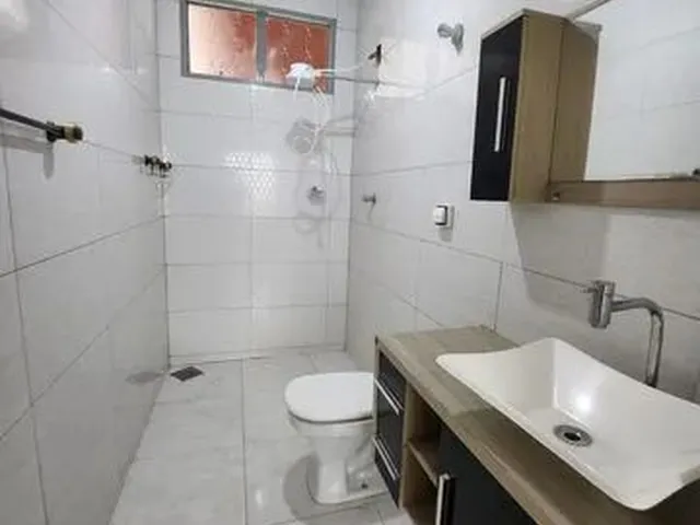 Imagem 9: Vendo Excelente Imóvel com 2Suítes no Bairro Tocantins, na Cidade de Uberlândia