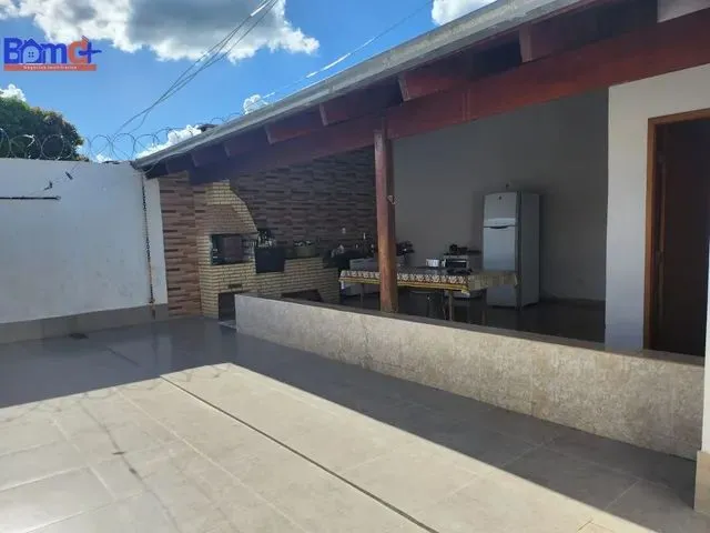 Imagem 14: Vendo Excelente Imóvel com 2Suítes no Bairro Tocantins, na Cidade de Uberlândia
