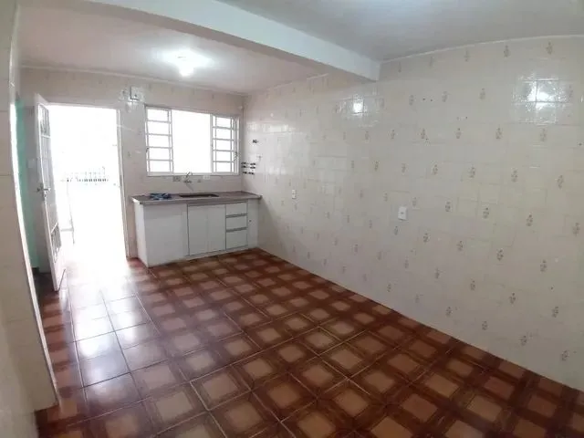 Imagem 4: Casa de Vila Térrea para Aluguel com 100 Metros Quadrados com 2 Quartos