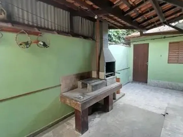 Imagem 2: Sobrado no Centro de Pindamonhangaba com 4 Dormitórios