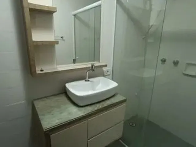 Imagem 9: Apartamento com 4 Quartos para Alugar por R$ 2600.00, 180.00 M2 - Centro - Curitiba/Pr