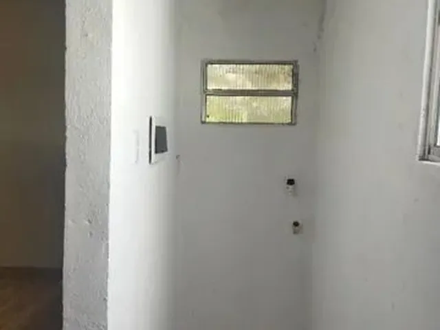 Imagem: Alugo Casa 2 Quartos