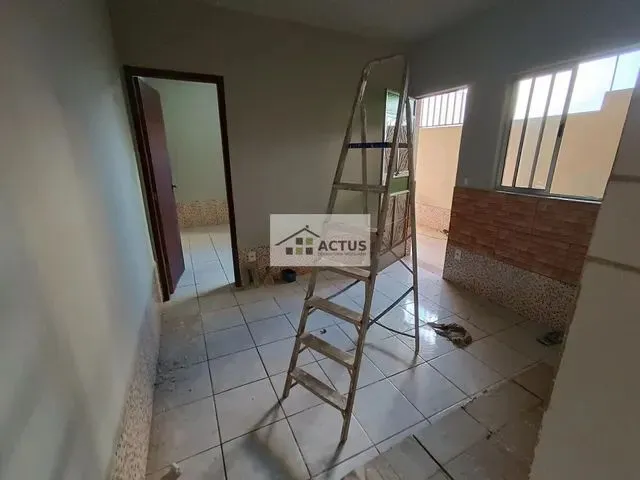 Imagem 2: Casa para Alugar no Bairro Serra Dourada (Parque Durval de Barros) - Ibirité/Mg