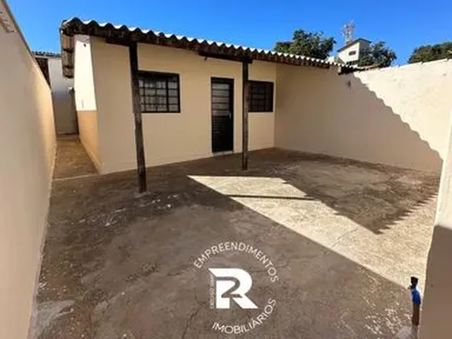 Imagem: Alugo Kitnet com 2 Quartos no Setor Viégas