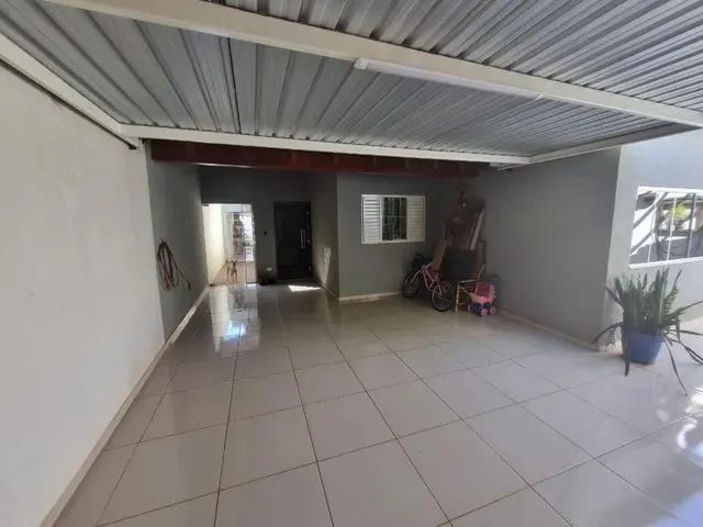 Imagem 3: Casa com Planejados e Decorada