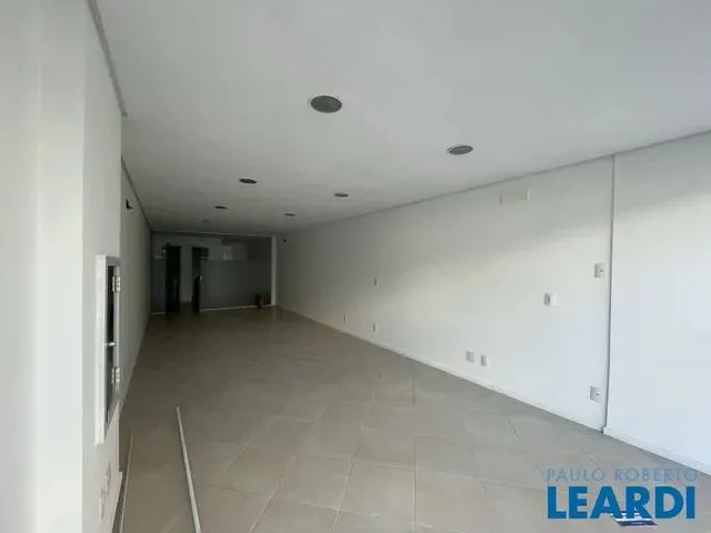 Imagem 2: Comercial - Trindade - Sc