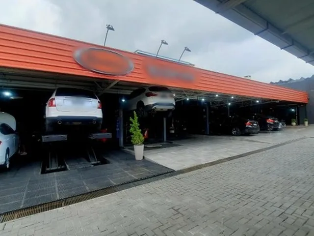 Imagem 1: Auto Center À Venda em Curitiba no Bairro Mossunguê Cod Pt0970/E