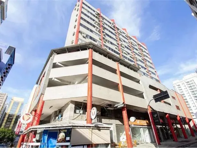 Imagem: Oportunidade de Vaga Dupla a Venda no Edifício