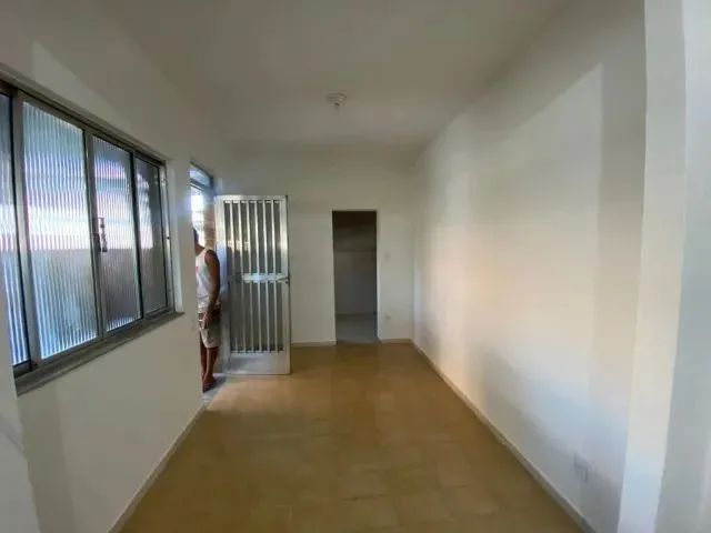 Imagem 1: Apartamento com 2 Quartos e Garagem