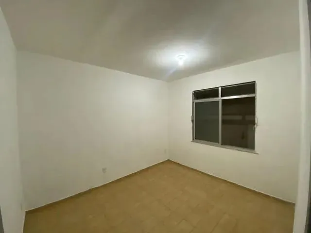 Imagem 7: Apartamento com 2 Quartos e Garagem