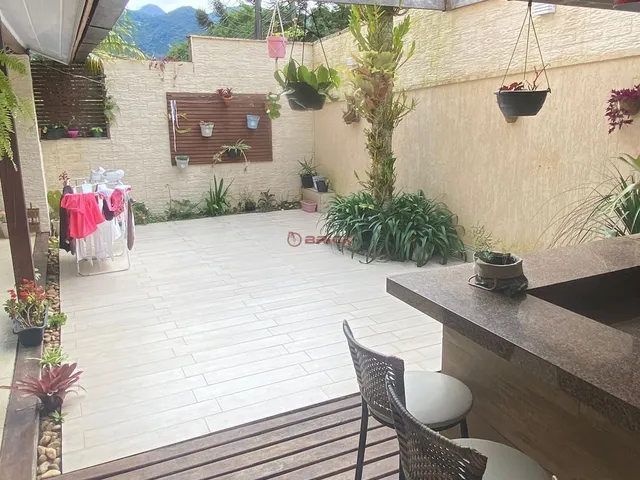 Imagem 15: Casa com 3 Suítes Dentro de Condomínio no Comary - Teresópolis/Rj