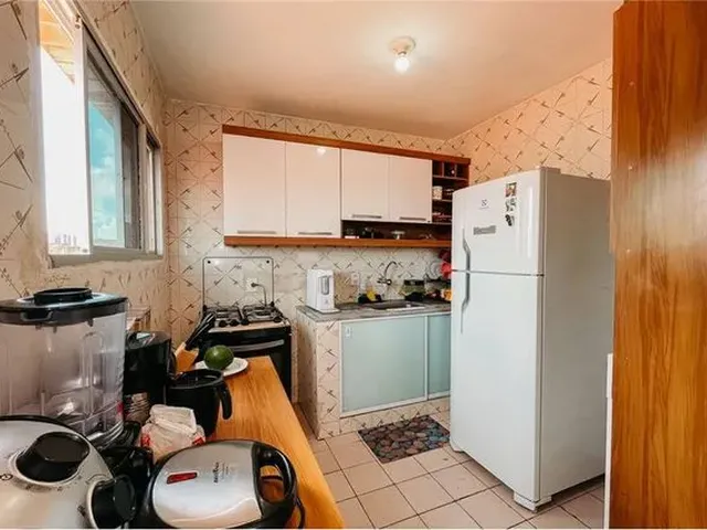 Imagem 9: Ed. Larissa Apartamento com 3 dormitórios