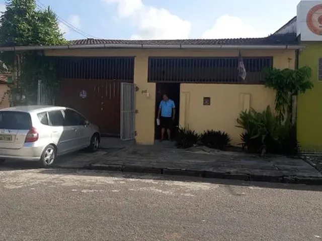 Imagem: Casa Térrea Med. 10X50 na Rua Esperanto